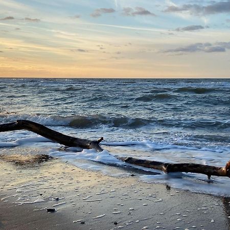 Ferienwohnung Strandkoje Dierhagen Buitenkant foto
