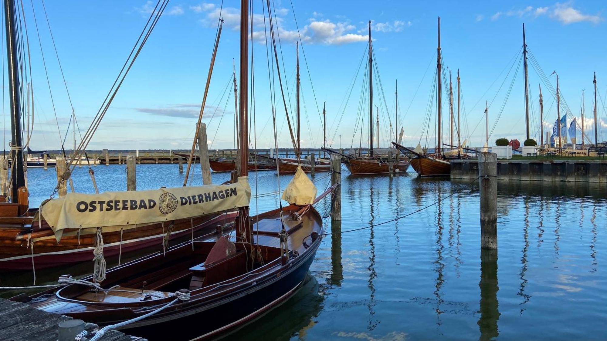 Ferienwohnung Strandkoje Dierhagen Buitenkant foto